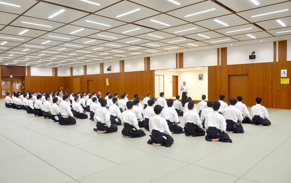横浜合気道場のインストラクターが合気会主催の2025年度指導者候補候補講習会に参加